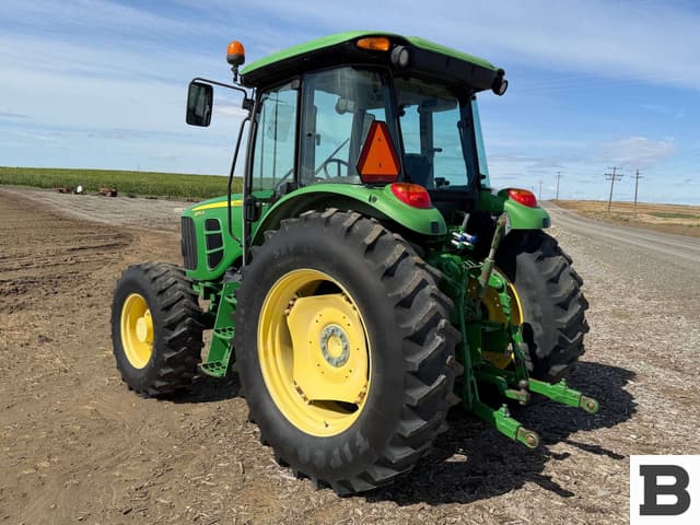 Image of John Deere 6115D equipment image 3