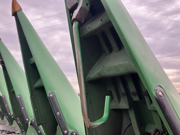 Image of John Deere 612C equipment image 3