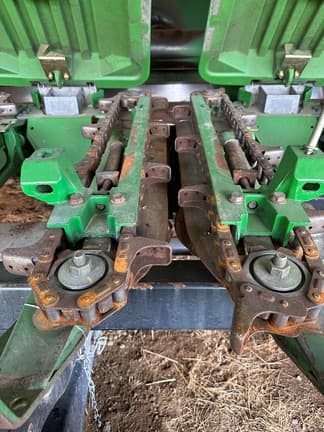 Image of John Deere 612C equipment image 3