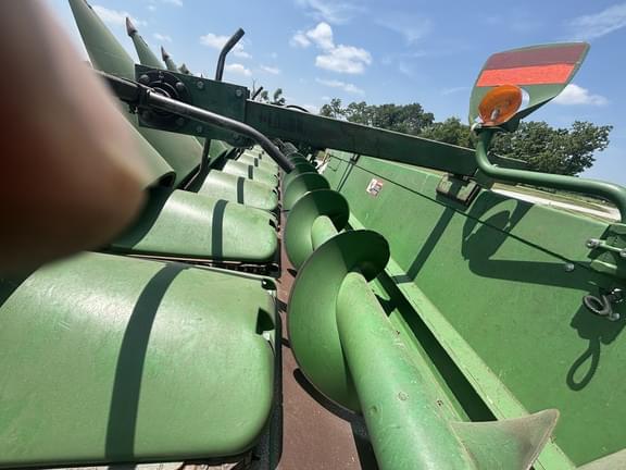 Image of John Deere 612C equipment image 3