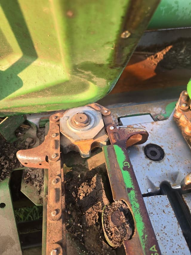 Image of John Deere 612C equipment image 4