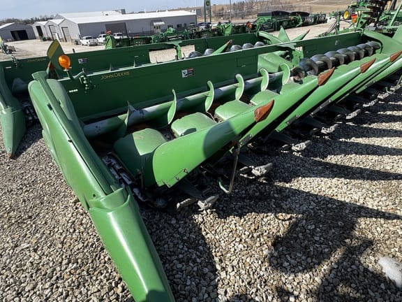 Main image John Deere 612C