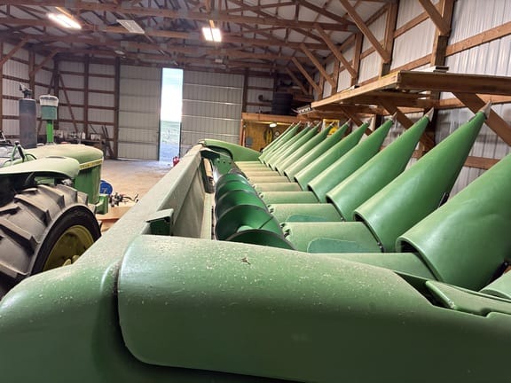 2009 John Deere 612C Equipment Image0