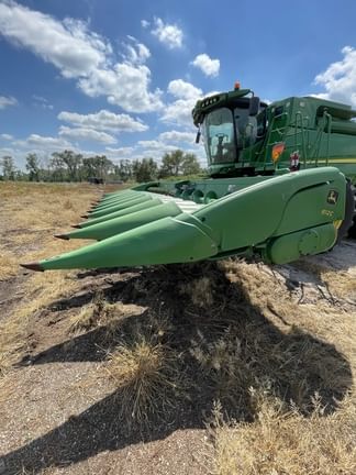 Main image John Deere 612C