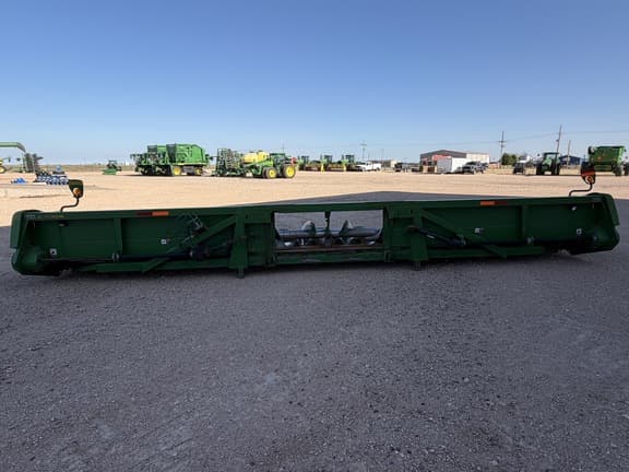 Image of John Deere 612C equipment image 3