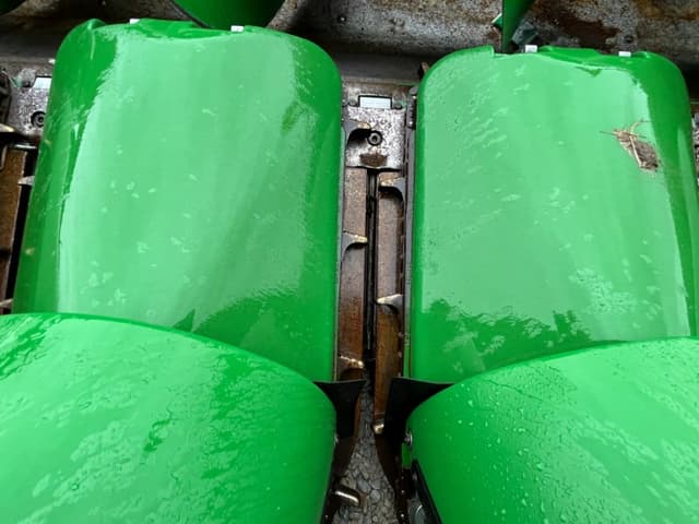 Image of John Deere 612C equipment image 3