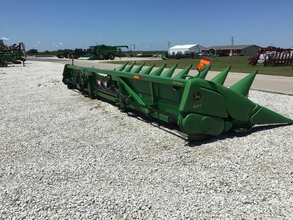 Image of John Deere 612C equipment image 4