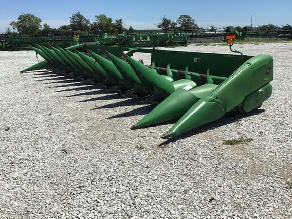 Image of John Deere 612C equipment image 1