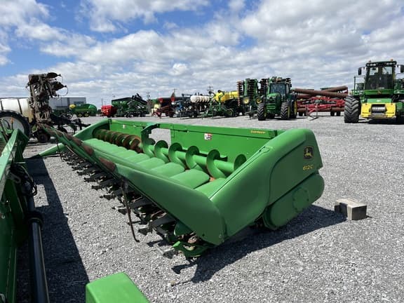 Image of John Deere 612C Image 1