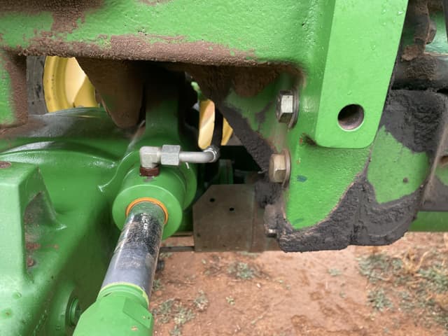 Image of John Deere 6140D equipment image 4