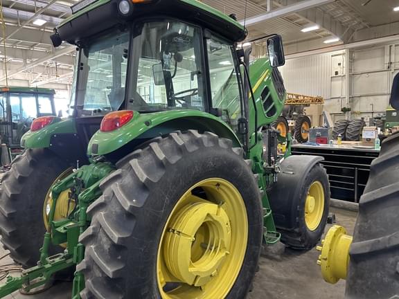 Image of John Deere 6140D equipment image 4