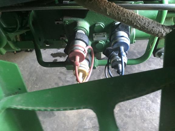 Image of John Deere 6140D equipment image 4