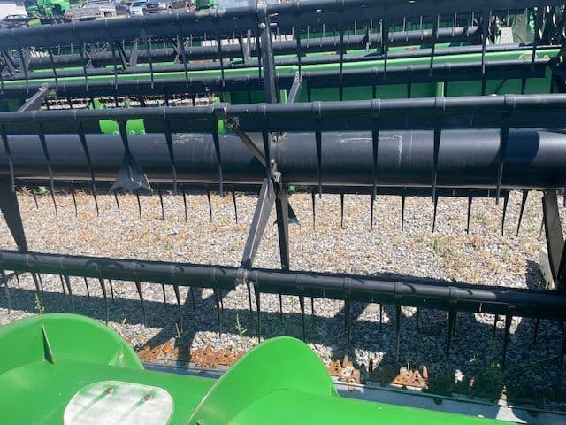 Image of John Deere 622F equipment image 3