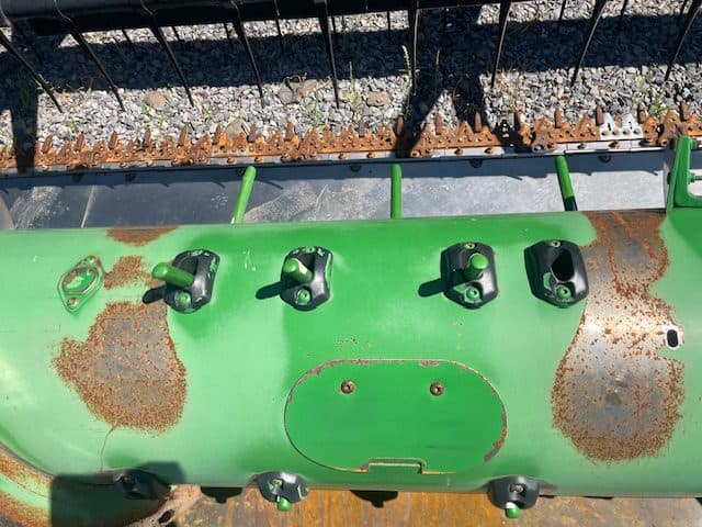 Image of John Deere 622F equipment image 3