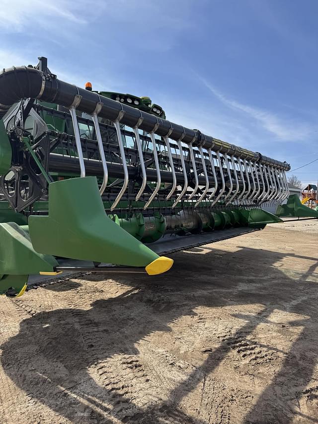 Image of John Deere 625F equipment image 2