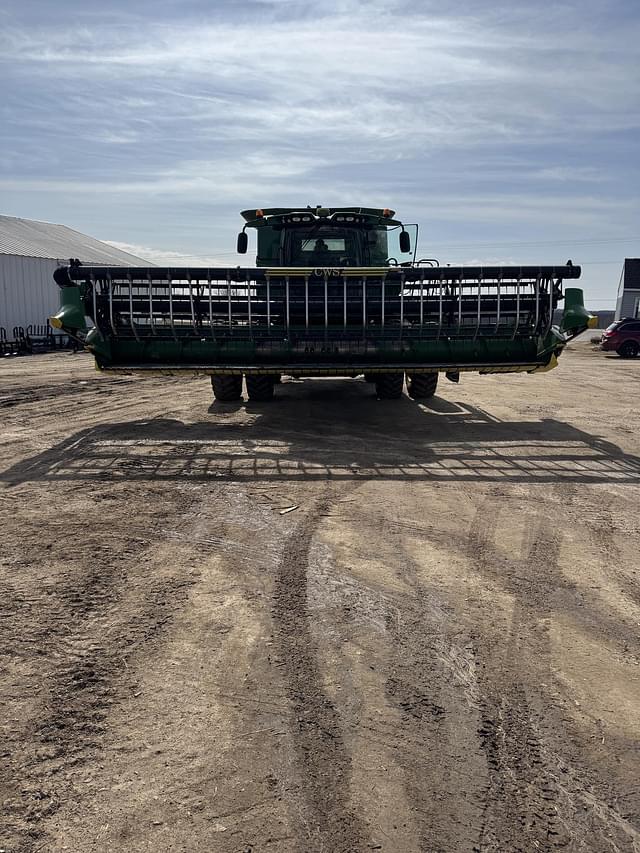 Image of John Deere 625F equipment image 4