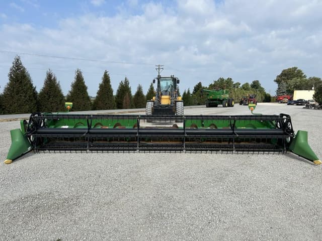 Image of John Deere 625F equipment image 2