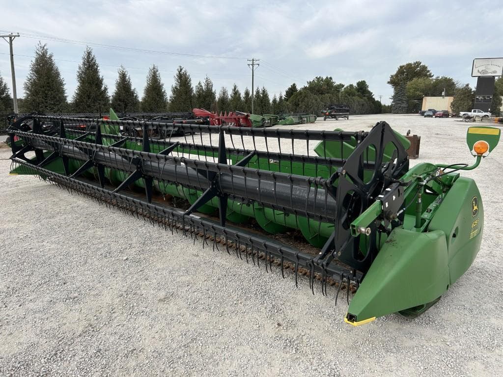 Image of John Deere 625F Primary image