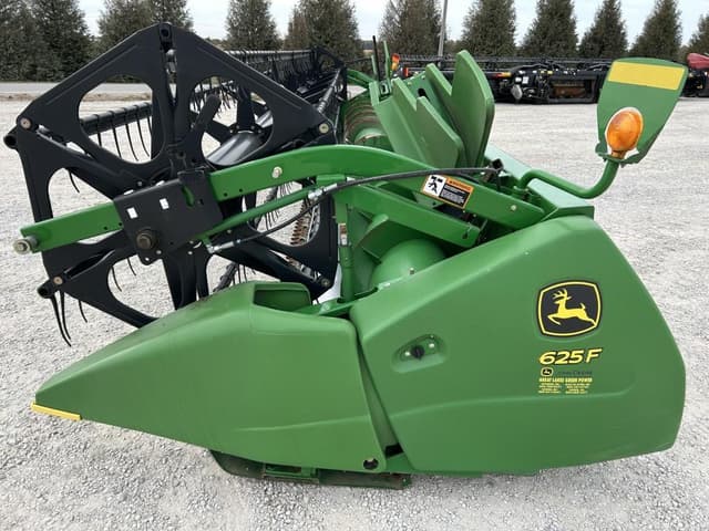 Image of John Deere 625F equipment image 4