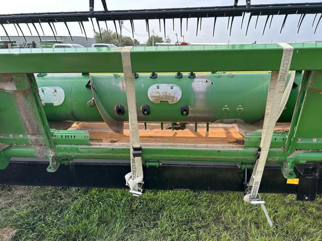 Image of John Deere 625F equipment image 3