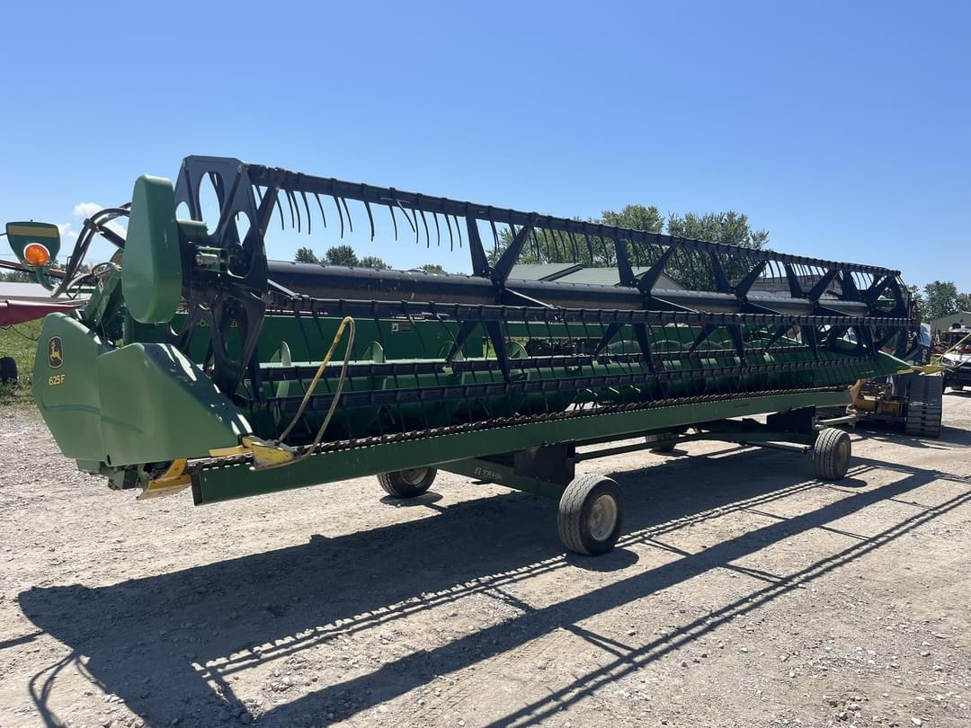 Image of John Deere 625F Primary image