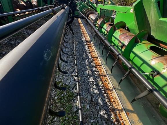 Image of John Deere 625F equipment image 3