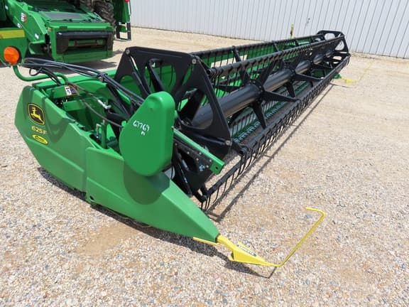 Image of John Deere 625F Primary image