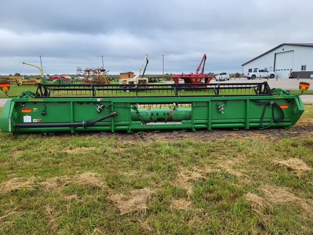 Image of John Deere 625F equipment image 4
