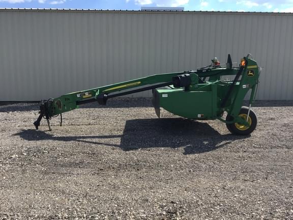 Image of John Deere 630 Primary image