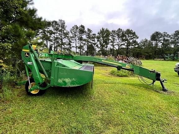 Image of John Deere 630 equipment image 1