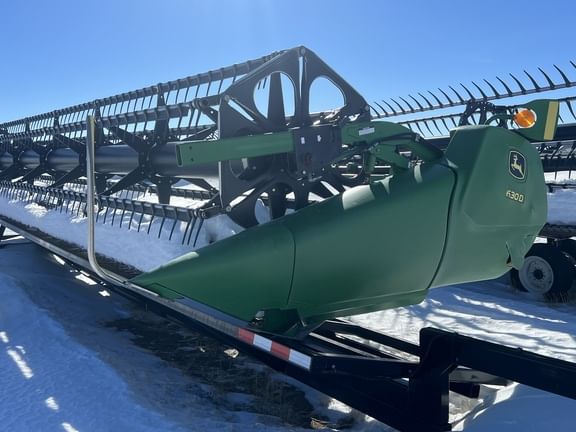 Main image John Deere 630D