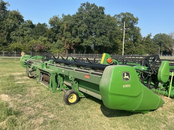 Image of John Deere 630D equipment image 2