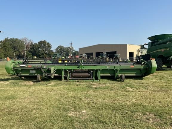 Image of John Deere 630D equipment image 3