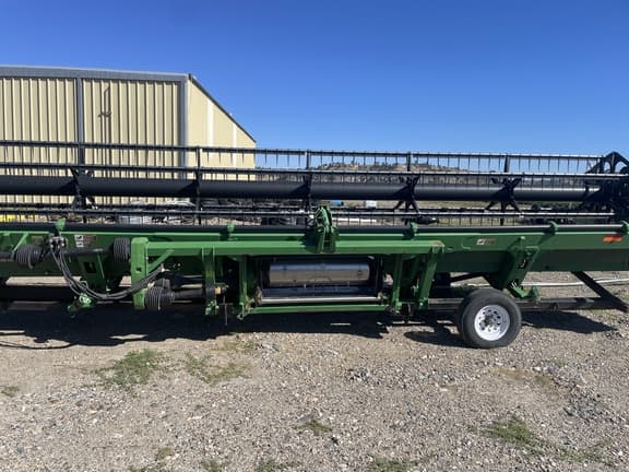 Image of John Deere 630D equipment image 3