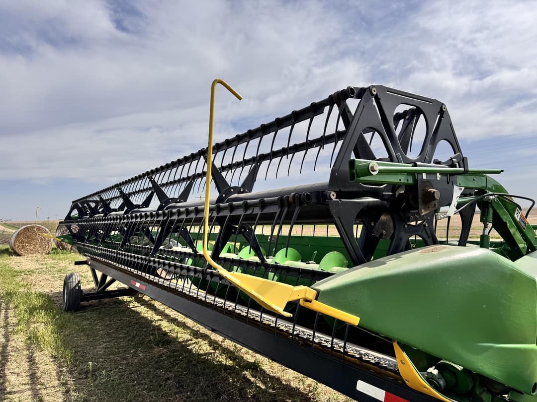 Image of John Deere 630F Primary image
