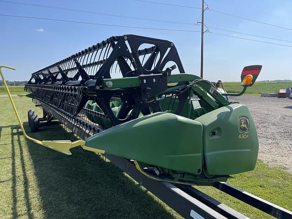 Image of John Deere 630F equipment image 3