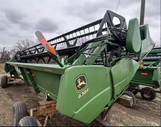 Image of John Deere 630F equipment image 3