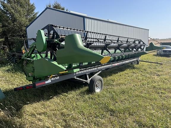 Image of John Deere 630F equipment image 3