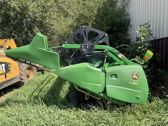 2009 John Deere 630F Equipment Image0