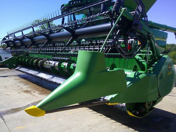 Image of John Deere 630F equipment image 1