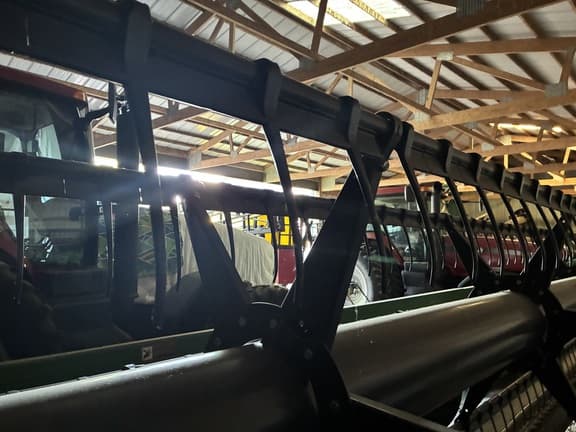 Image of John Deere 630F equipment image 3