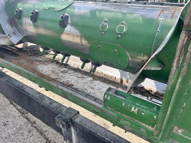 Image of John Deere 630F equipment image 4