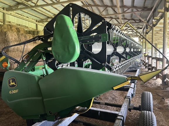 2009 John Deere 630F Equipment Image0