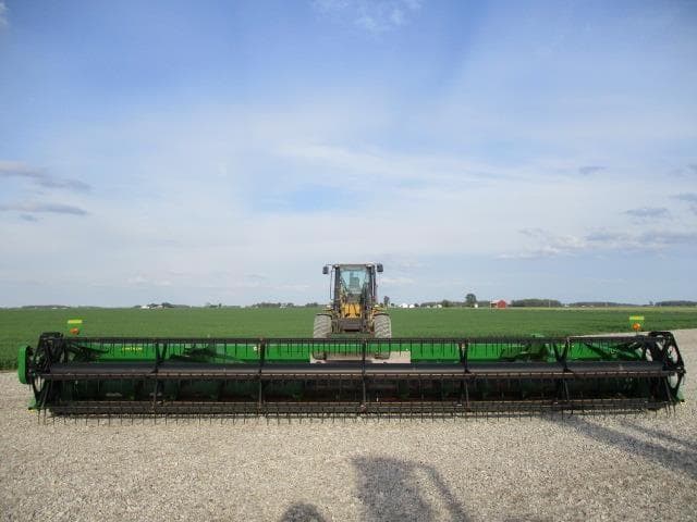 Image of John Deere 630F equipment image 2
