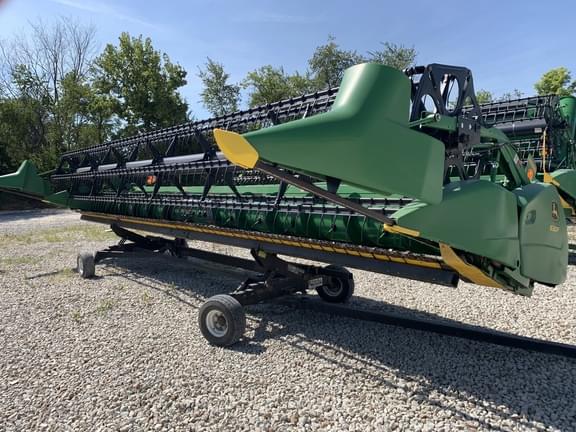 Image of John Deere 630F equipment image 1