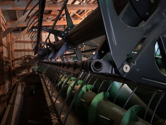 Image of John Deere 630F equipment image 4