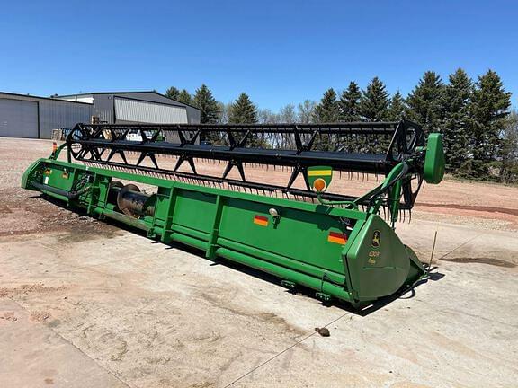 Image of John Deere 630R equipment image 4