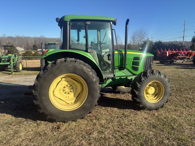Image of John Deere 6330 equipment image 4