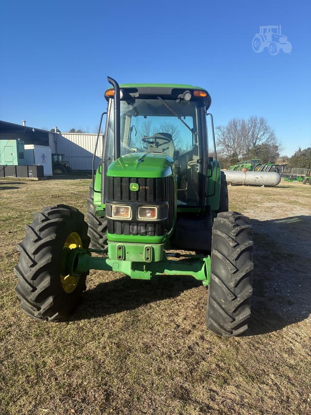 Image of John Deere 6330 equipment image 1