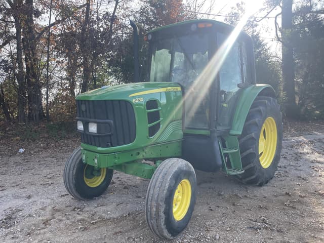 Image of John Deere 6330 equipment image 1